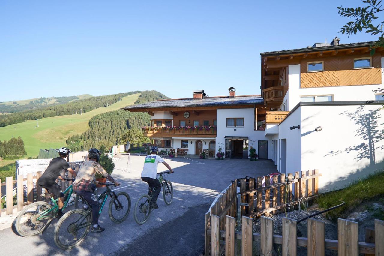 Apartments Landhaus Saalbach Bagian luar foto