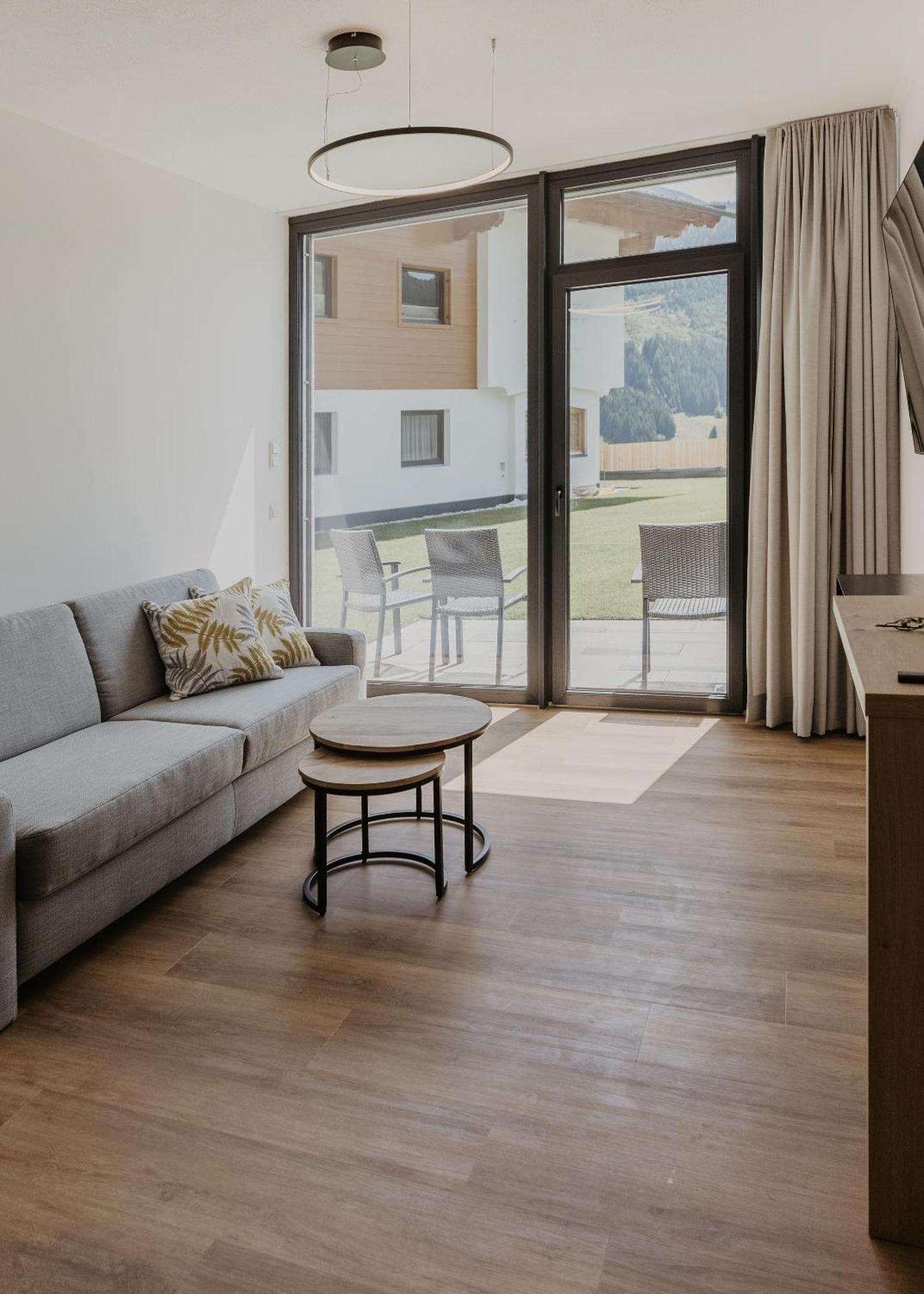 Landhaus Saalbach - Joker Card Included In Summer Bagian luar foto